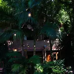 Hospedagem Vila Suíça