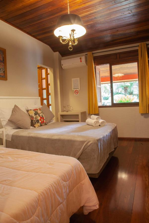 Hospedagem Vila Suica